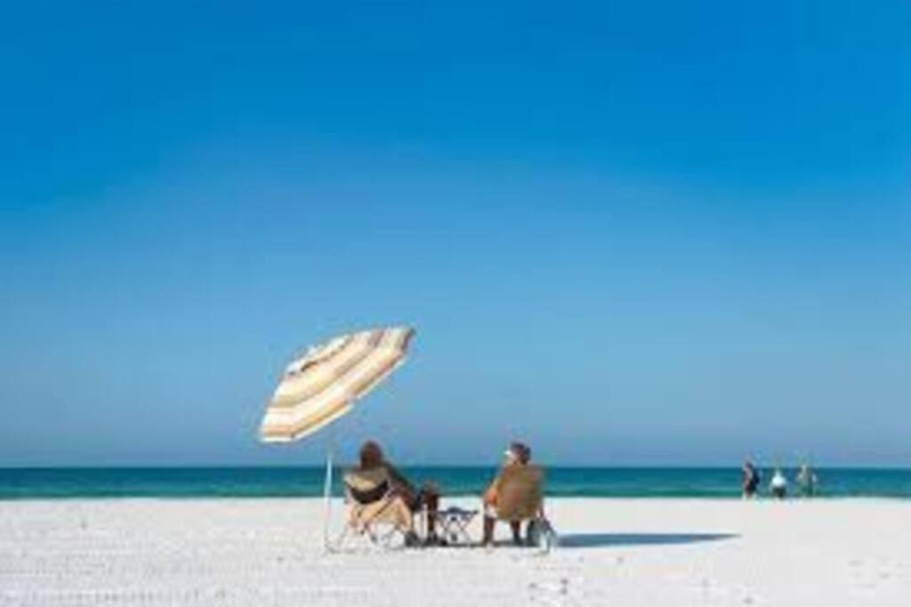 Villa Rowena House 2Bd Den 2Bth Heated Pool Near Siesta Key Sarasota Exterior foto